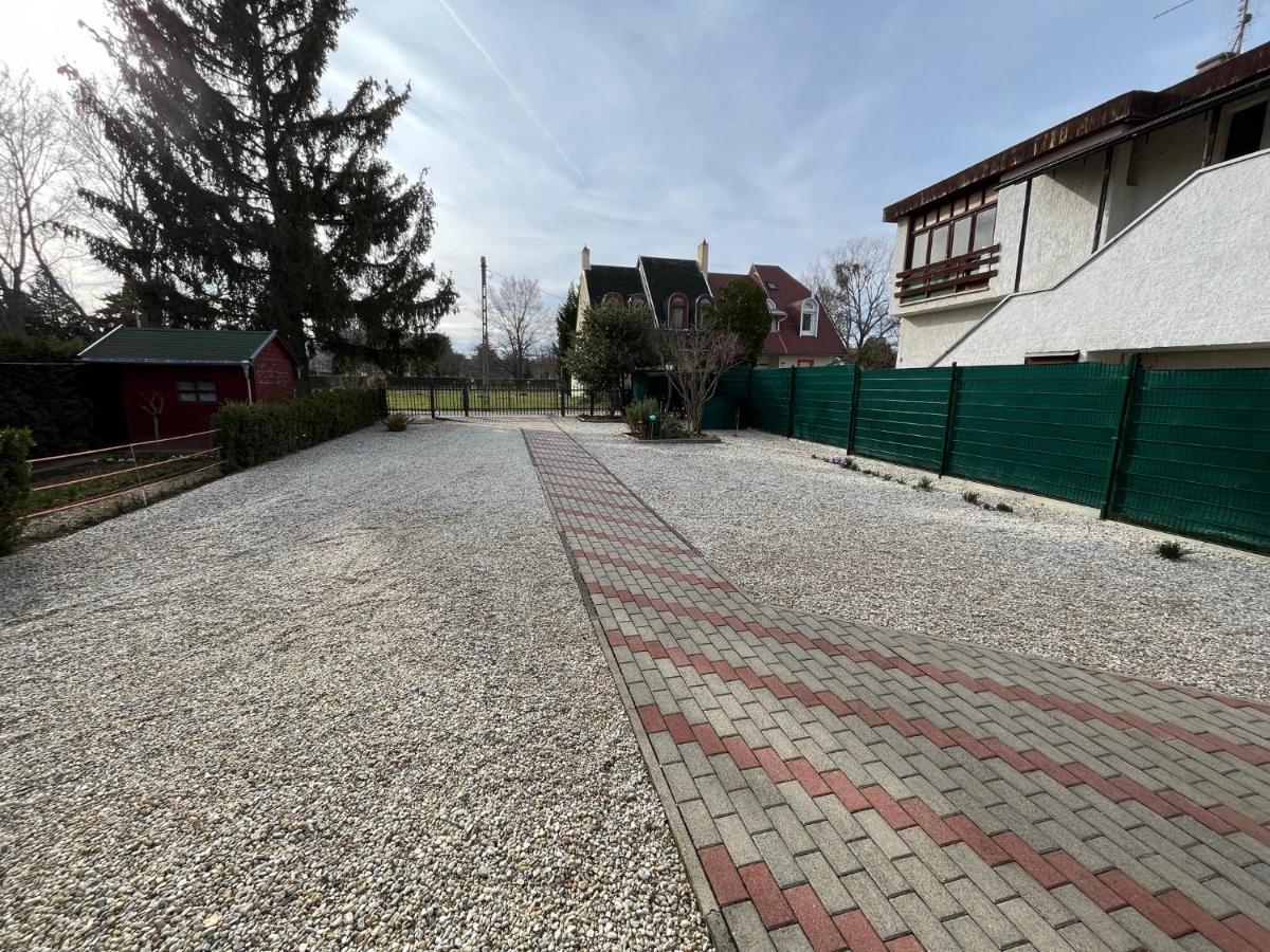 Karolin Apartman Bük Exterior foto
